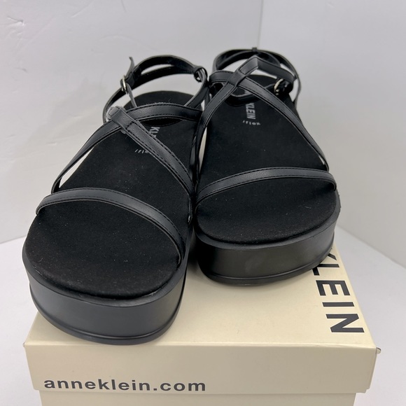 ANNE KLEIN BLACK PLATFORM STRAP SANDALS, INSOLE IS SUPER CUSHIONY, SIZE 9.5M - Picture 7 of 16